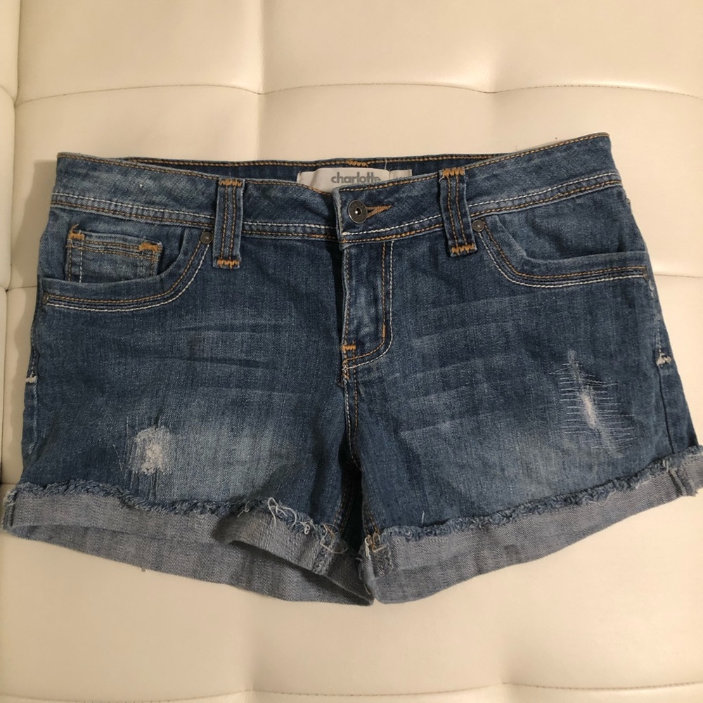 Charlotte Russe women’s size 10 distressed jean shorts